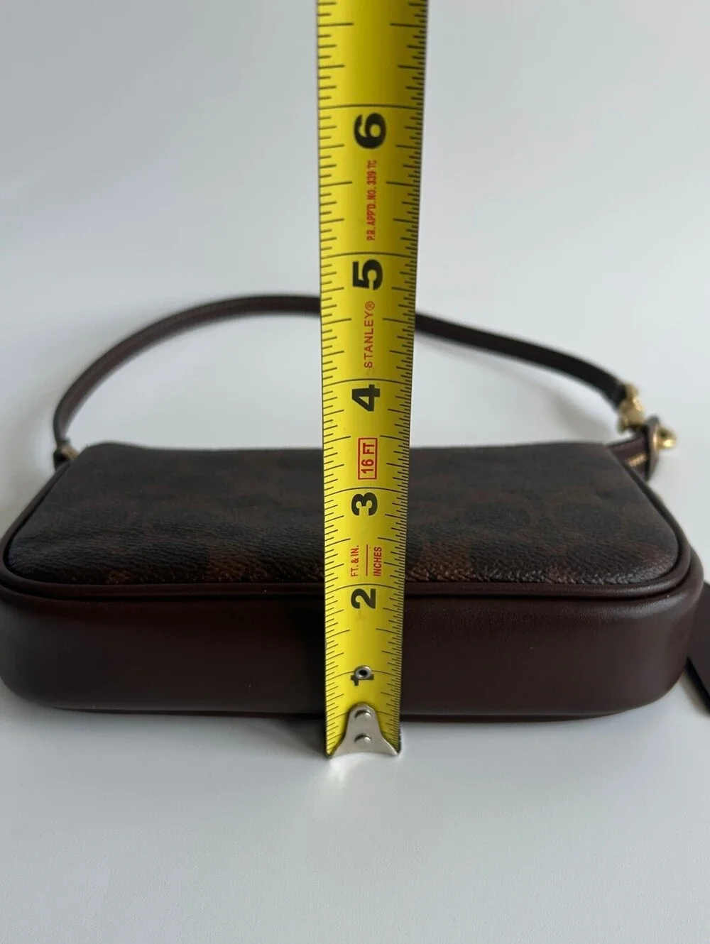 Coach Plaza Bag 18 Signature Brown Mini Shoulder Bag Very Good